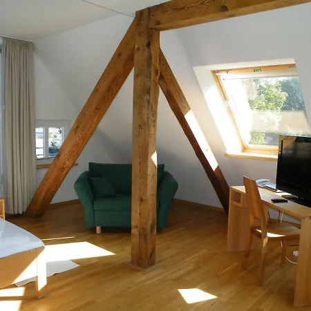 Biohotel Burg 호텔 Lenzen
